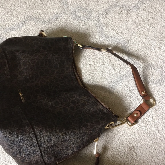 Calvin Klein purse - Picture 8 of 8